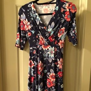 Maternity Print Wrap Dress Navy/Coral combo